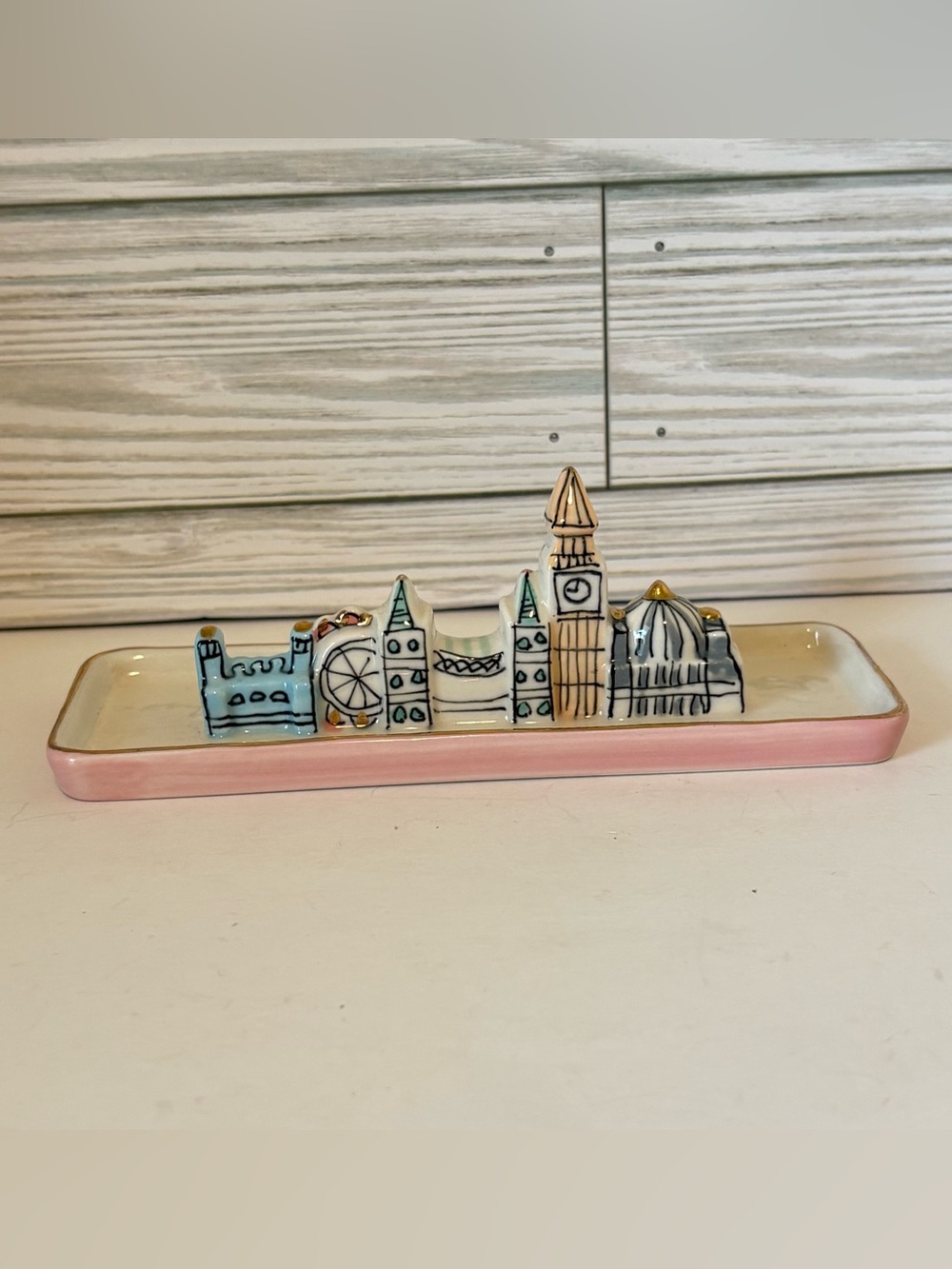 Anthropologie London City Skyline Trinket Dish Ceramic Ring Tray Gold Trim Rare